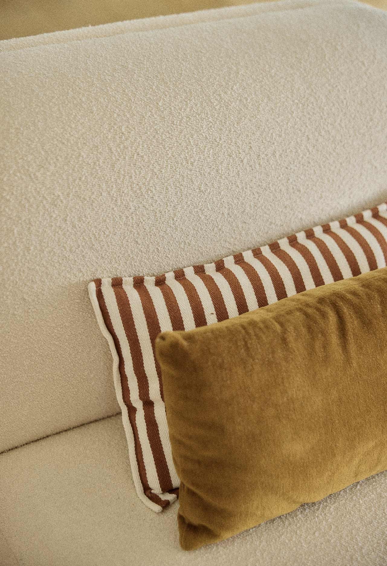 Coussin GABRIELLE PARIS à rayures Moka